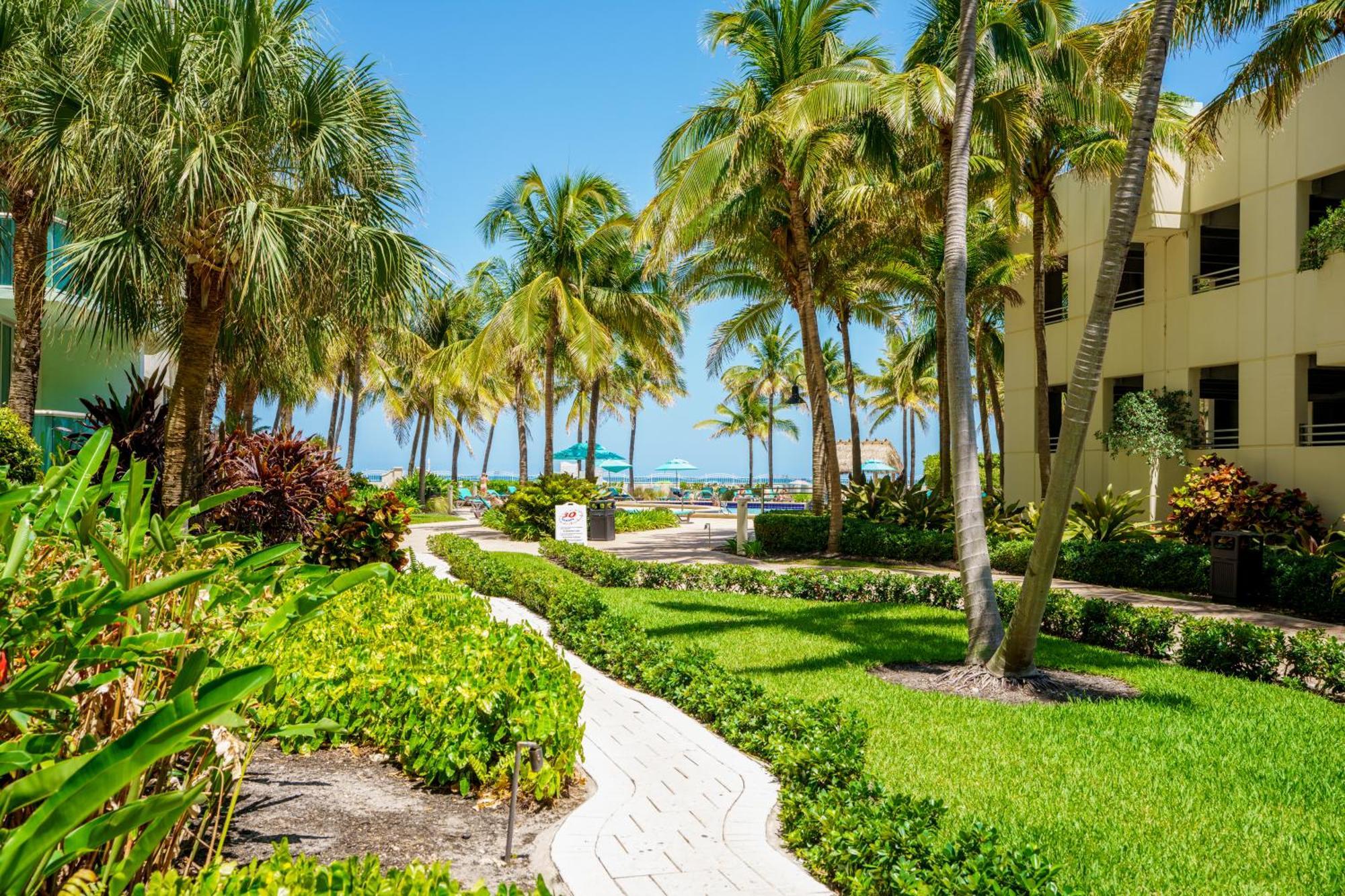 Modern 1 Bdr Oceanview With Direct Beach Access! Hollywood Zewnętrze zdjęcie